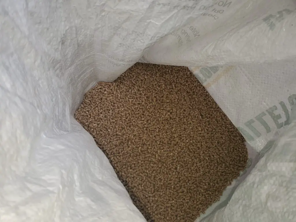 Local Pelleted Feed in the sac