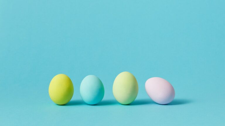 Colored Eggs: Types and Their Meaning